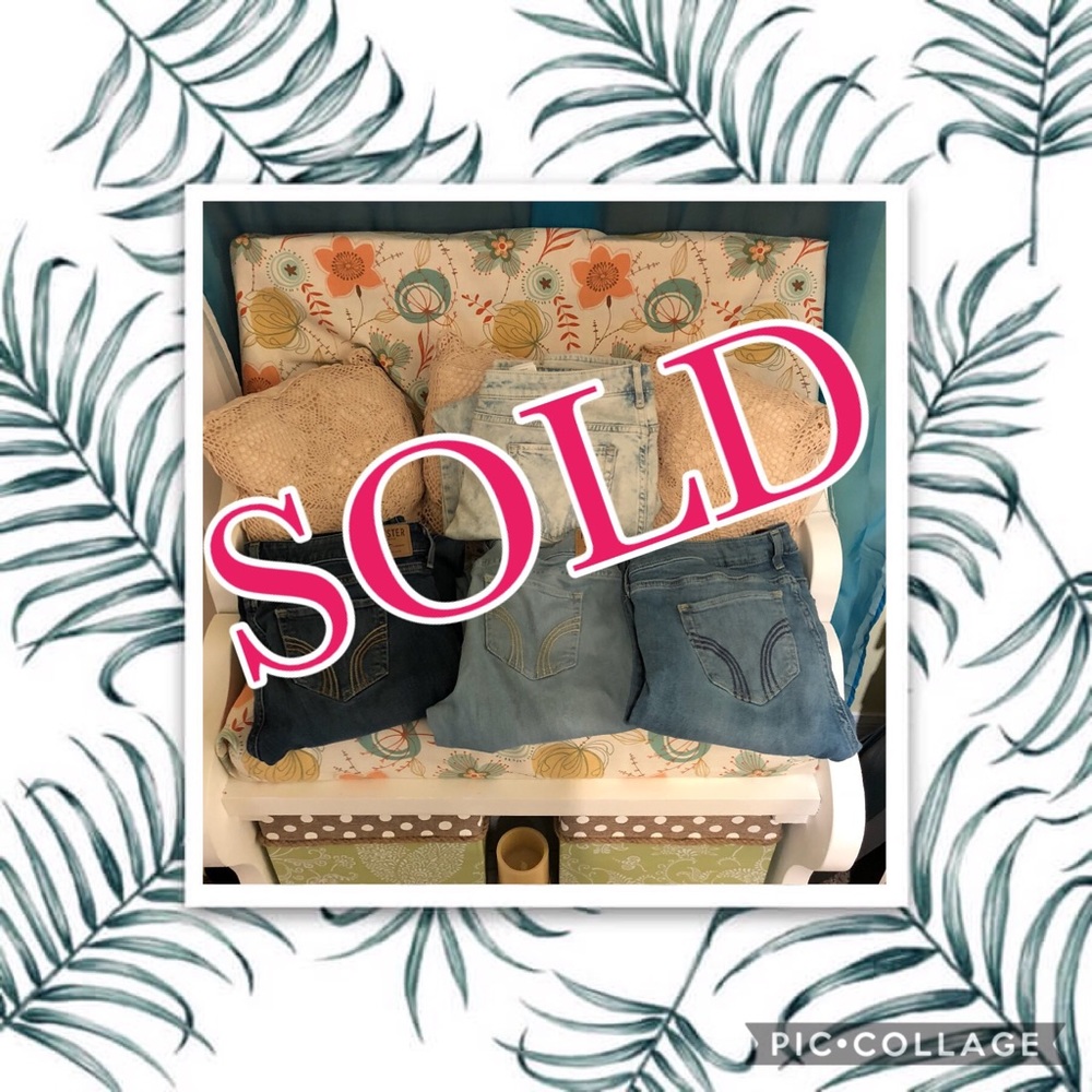 💫💥Sale💥💫Hollister Jeans 1 Crop 3 bootcut